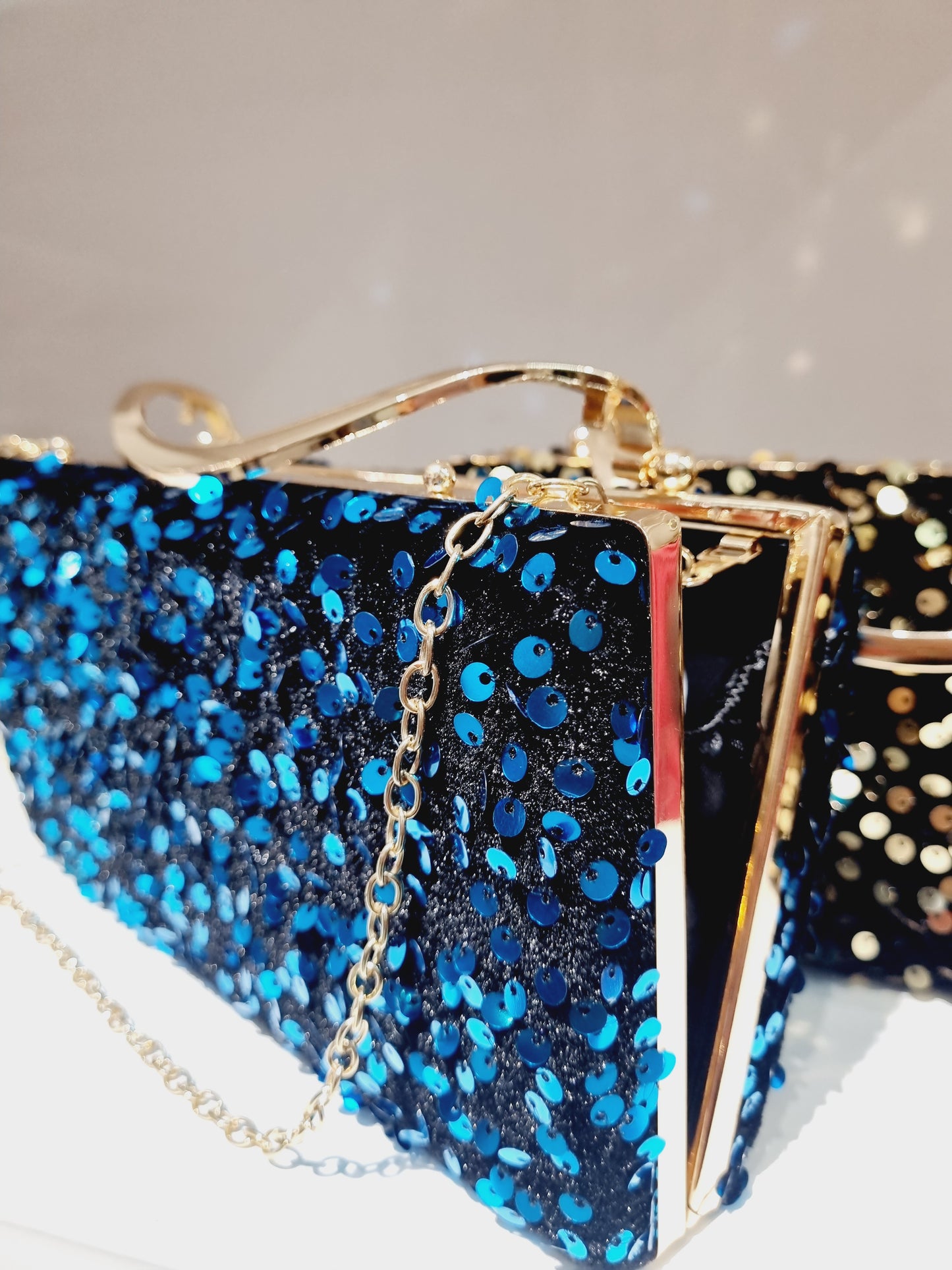 Bag with sequins