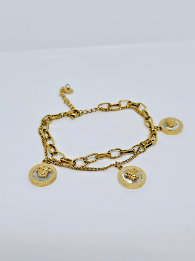 Bracelet with hanging pendants