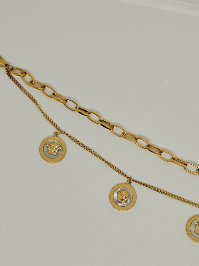Bracelet with hanging pendants